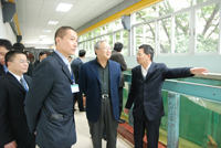 路甬祥院长视察德彩网