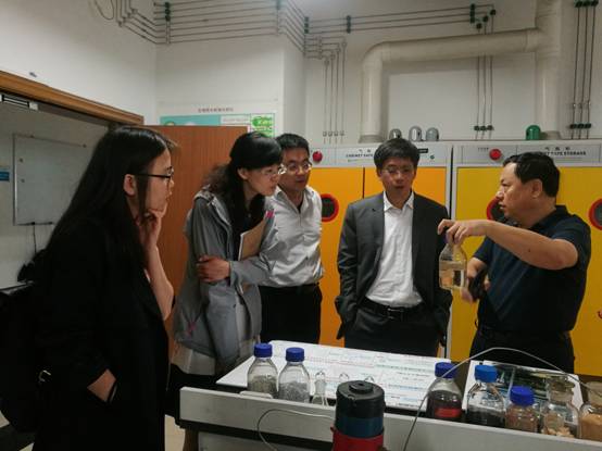 科技部国际合作司副司长陈霖豪一行调研德彩网