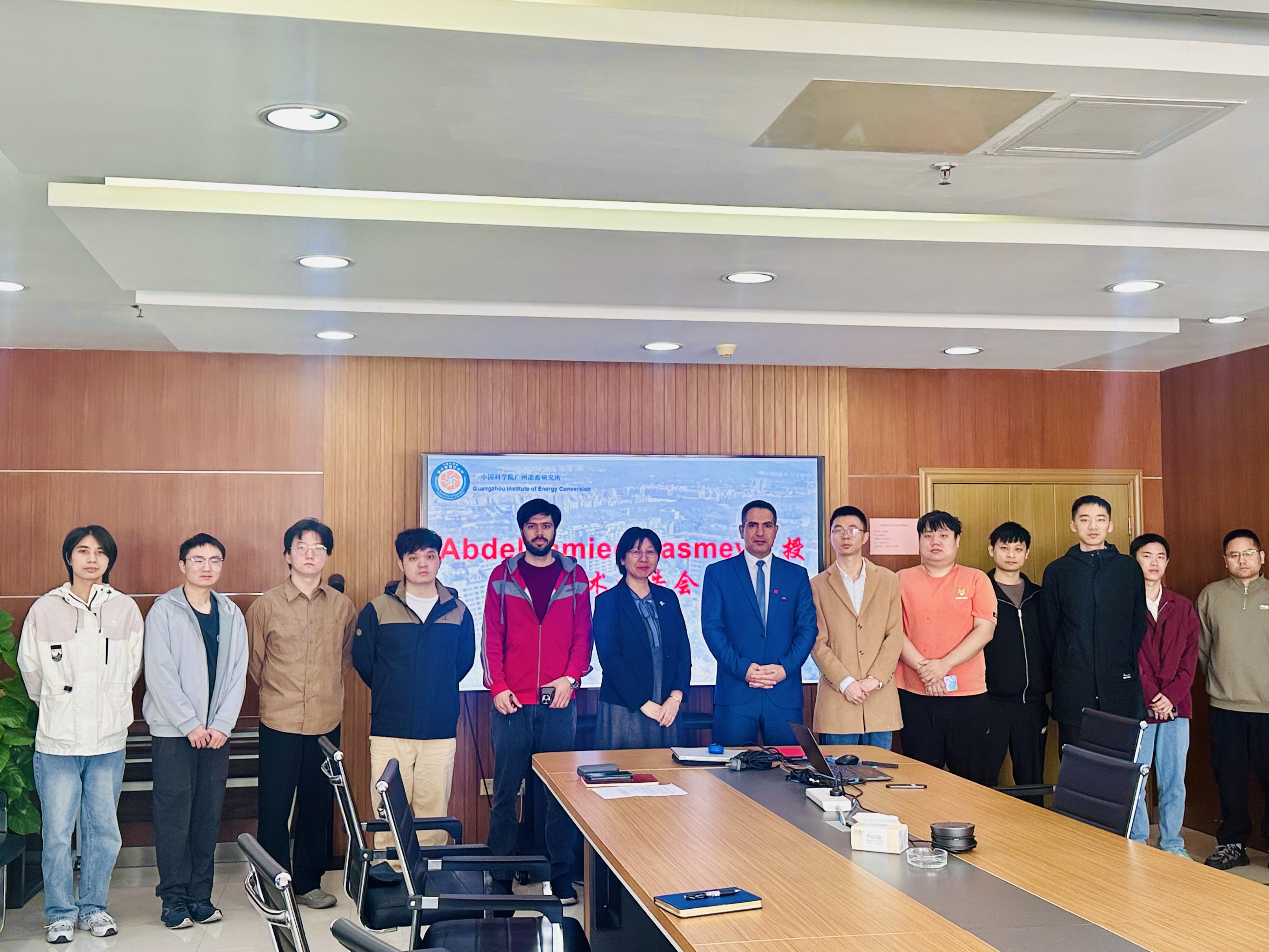 PIFI国际访问学者Abdelhamied Rasmey访问德彩网并作学术报告